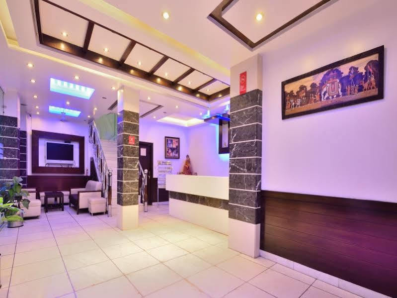 Oyo 7781 Hotel Sai International New Delhi Eksteriør bilde